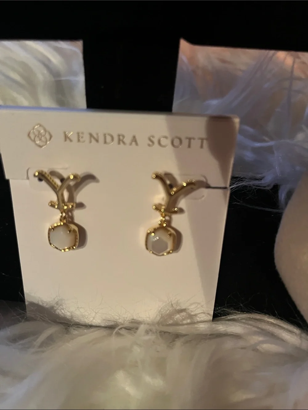 Kendra Scott branded pouch